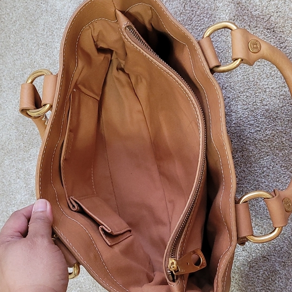 Celine - Picture 8 of 16